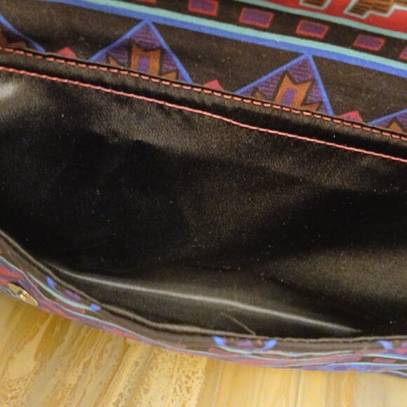 New Southwestern Rhinestone Clutch Wristlet Purse Pink Aqua Black Sarape Stripe - Picture 8 of 9